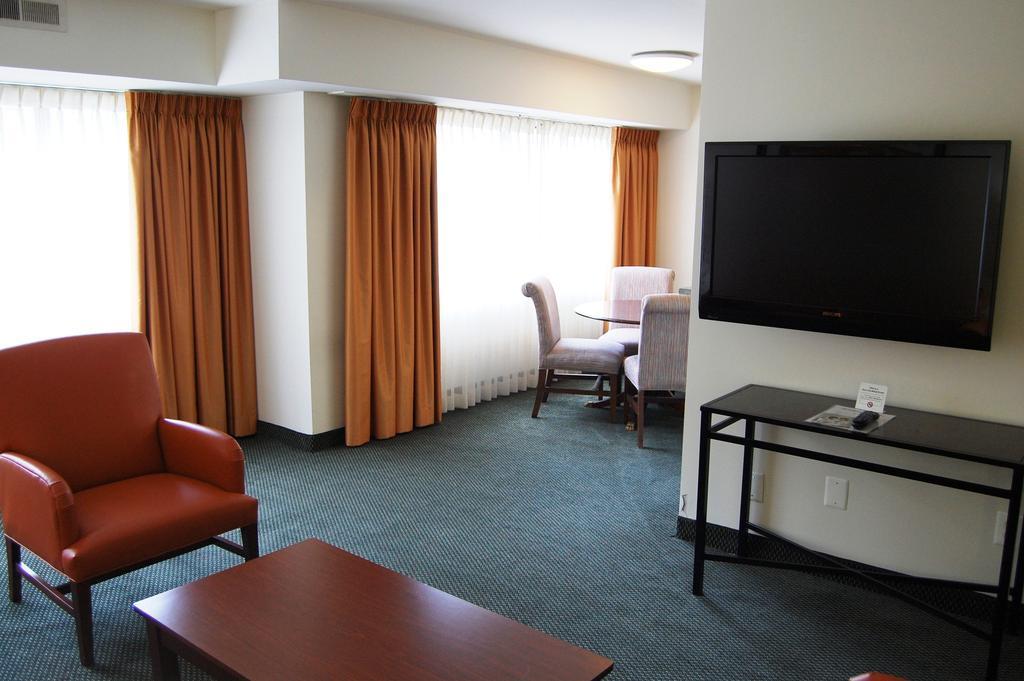 Washington Suites الإسكندرية، فيرجينيا الغرفة الصورة